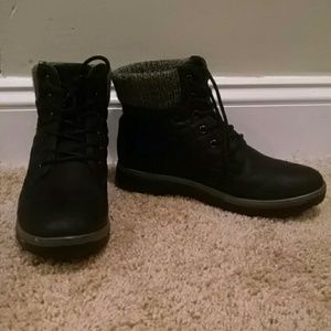 Black winter ankle boots